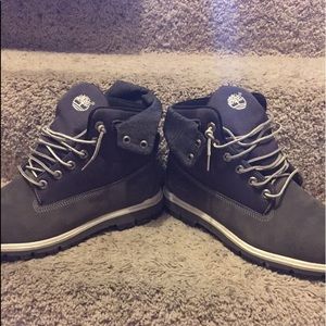 Worn twice good shape with box